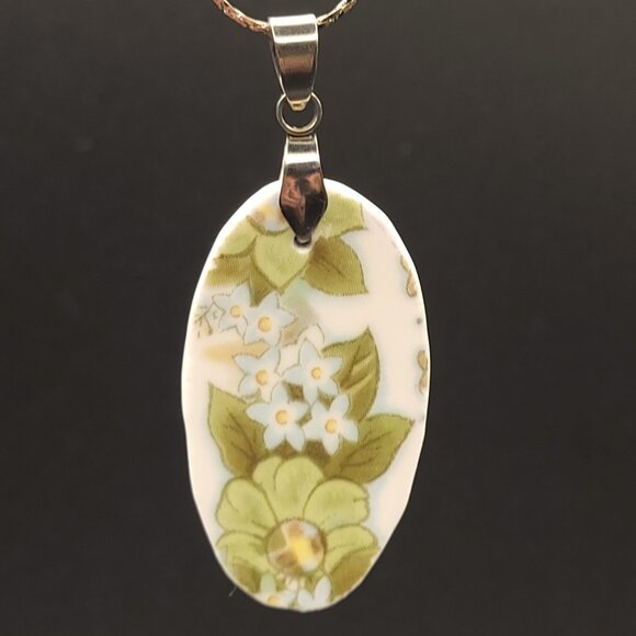 Noritake Jewelry - Vintage Noritake Progression Springfield Broken China Upcycled Plate Pendant
